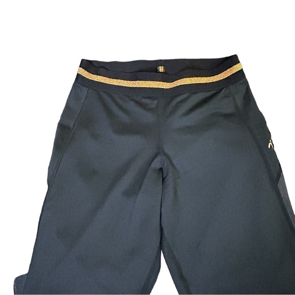 Zumba Women’s Leggings • Used • Size: Large - Picture 4 of 6